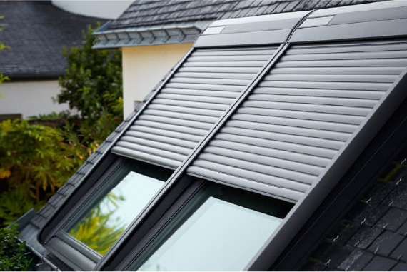 Pose de Velux sur toiture à Nantes